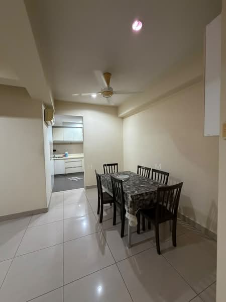 Kondominium untuk Dijual di 633 Residency - John Lam - Dining Room - PropertyGuru.com.my