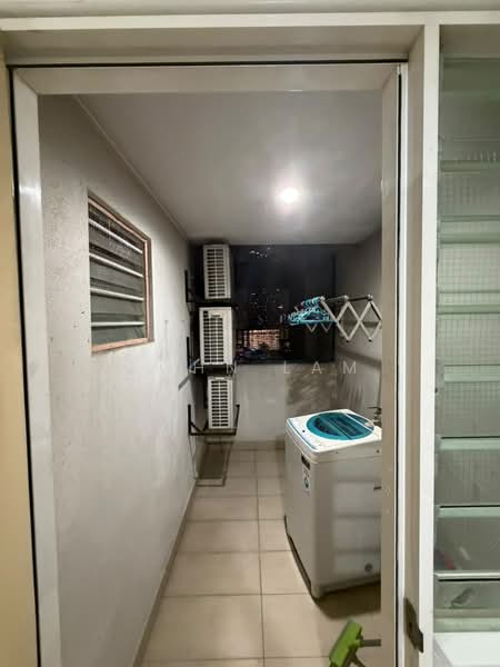 Kondominium untuk Dijual di 633 Residency - John Lam - Balcony - PropertyGuru.com.my