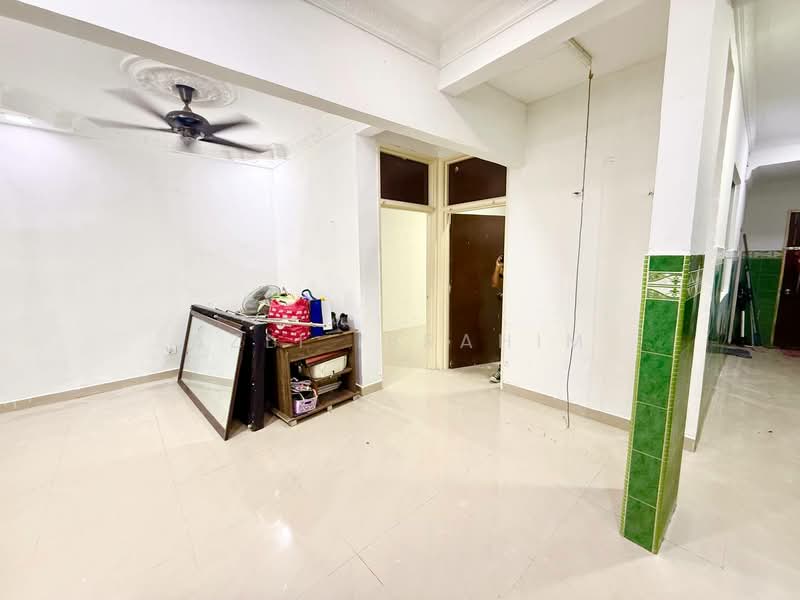 Rumah Teres 1-Tingkat untuk Dijual di Taman Semenyih Indah (Semenyih) - Azli Ibrahim - Interior - PropertyGuru.com.my