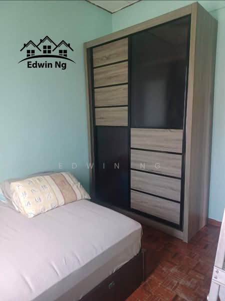 Pangsapuri untuk Dijual di Gedung Heights Apartment - Edwin Ng - Bedroom - PropertyGuru.com.my