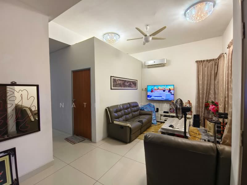 Cluster House for Sale in Kempas (Johor Bahru) - Nathan Chan - Living Room - PropertyGuru.com.my