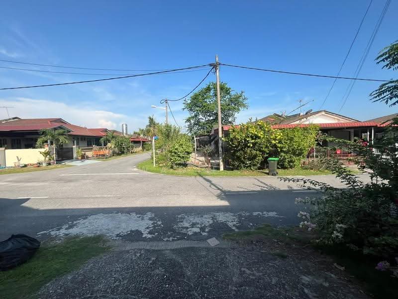Rumah Berkembar untuk Dijual di Taman Ria Jaya (Sungai Petani) - Wadie . - Exterior - PropertyGuru.com.my
