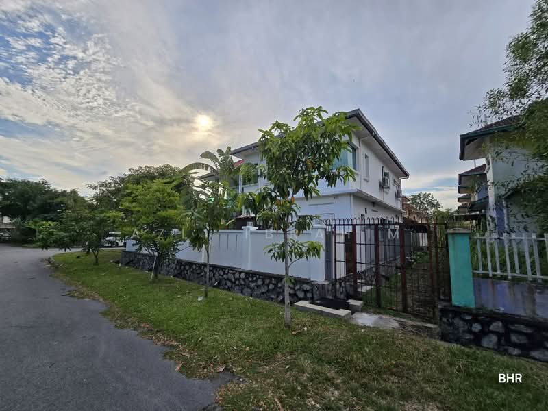 Rumah Teres 2-Tingkat untuk Dijual di Bandar Seri Putra (Bangi) - Azli Ibrahim - Exterior - PropertyGuru.com.my