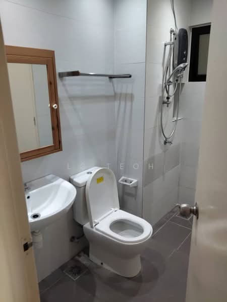 Service Residence for Rent at Sk One Residence - LG Teoh - Bathroom - PropertyGuru.com.my
