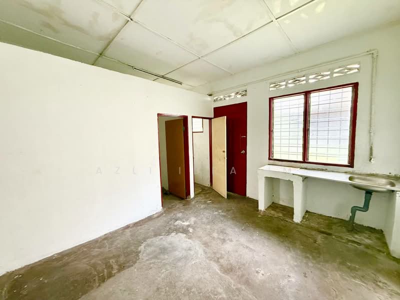 Rumah Teres 2-Tingkat untuk Dijual di Taman Sri Semenyih (Semenyih) - Azli Ibrahim - Interior - PropertyGuru.com.my