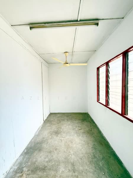 Rumah Teres 2-Tingkat untuk Dijual di Taman Sri Semenyih (Semenyih) - Azli Ibrahim - Interior - PropertyGuru.com.my