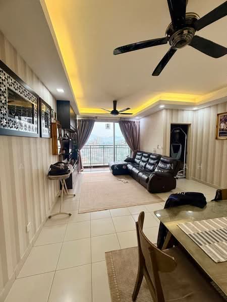 Pangsapuri untuk Dijual di Residensi Pandanmas 2 - Amirun Kinanah - Living Room - PropertyGuru.com.my