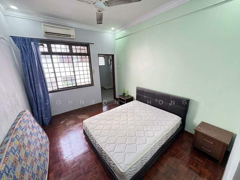 2-storey Terraced House for Sale in Taman Sri Skudai (Skudai) - Johnson Chong - Bedroom - PropertyGuru.com.my