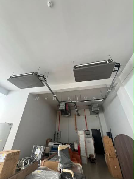 Shop / Office untuk Disewa di Setia Tropika (Johor Bahru) - Wan Ning - Interior - PropertyGuru.com.my