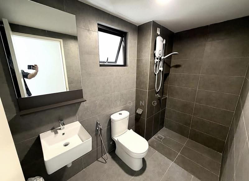 Condominium for Rent at D'Terra Residences - CY Yong - Bathroom - PropertyGuru.com.my