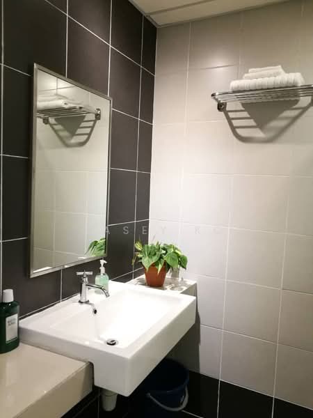 Kediaman Servis untuk Disewa di Centrestage Designer Suite - Casey Ko - PropertyGuru.com.my
