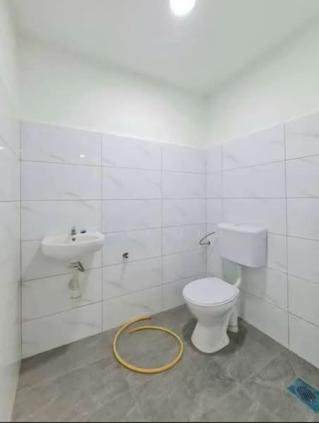 Bungalow House for Sale in Taman Kolam Air (Johor Bahru) - Karl Lim - Bathroom - PropertyGuru.com.my