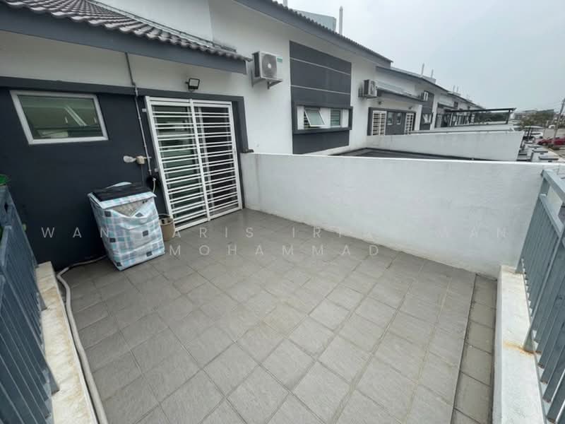 Townhouse for Sale in Cybersouth (Dengkil) - Wan Faris Irfan Wan Mohammad - Exterior - PropertyGuru.com.my