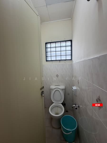 Kedai untuk Disewa di Bayan Baru (Penang) - Jiasin Yap - Bathroom - PropertyGuru.com.my