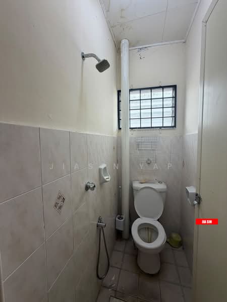 Kedai untuk Disewa di Bayan Baru (Penang) - Jiasin Yap - Bathroom - PropertyGuru.com.my