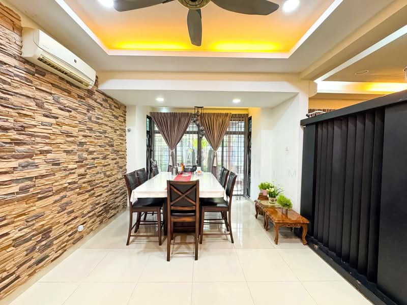 Semi-Detached House for Sale in Presint 15 (Putrajaya) - Azli Ibrahim - Dining Room - PropertyGuru.com.my
