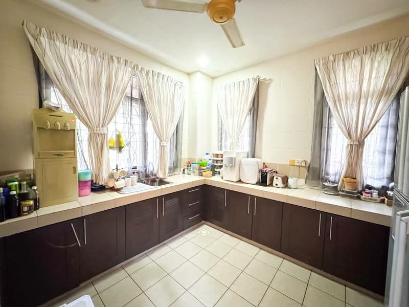 Semi-Detached House for Sale in Presint 15 (Putrajaya) - Azli Ibrahim - Kitchen - PropertyGuru.com.my