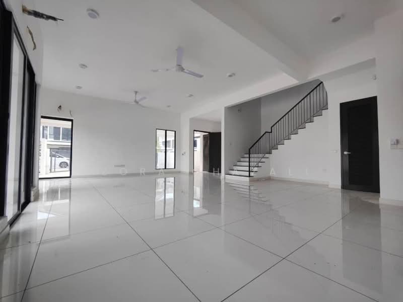 Semi-Detached House for Sale in Elmina (Shah Alam) - Azora Ghazali - Living Room - PropertyGuru.com.my