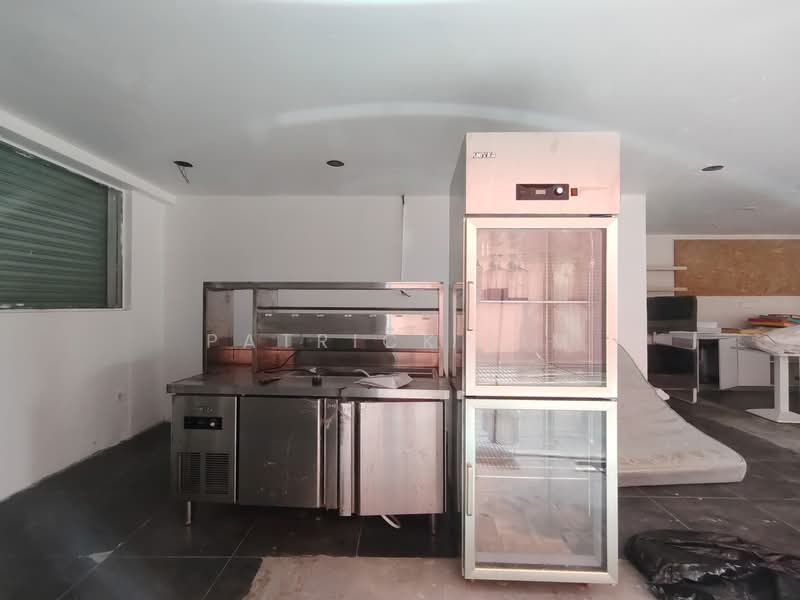 Shop for Rent in Taman Melaka Raya (Melaka City) - Patrick Lim - Kitchen - PropertyGuru.com.my
