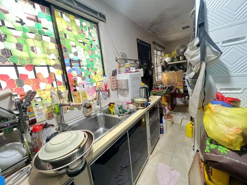 Rumah Teres 2-Tingkat untuk Dijual di Taman Bukit Mewah Fasa 9 (Kajang) - JUSTIN TAN - Kitchen - PropertyGuru.com.my