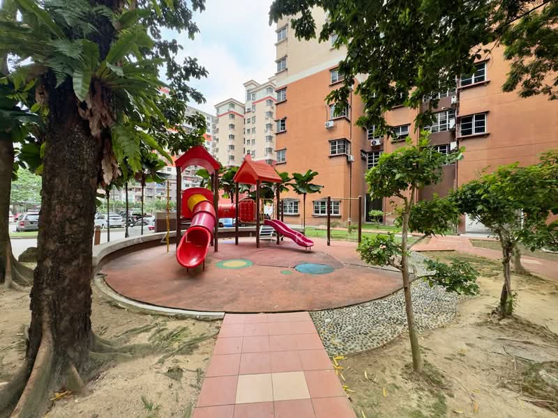 Pangsapuri untuk Dijual di Pangsapuri Kelana Impian - Azli Ibrahim - Exterior - PropertyGuru.com.my