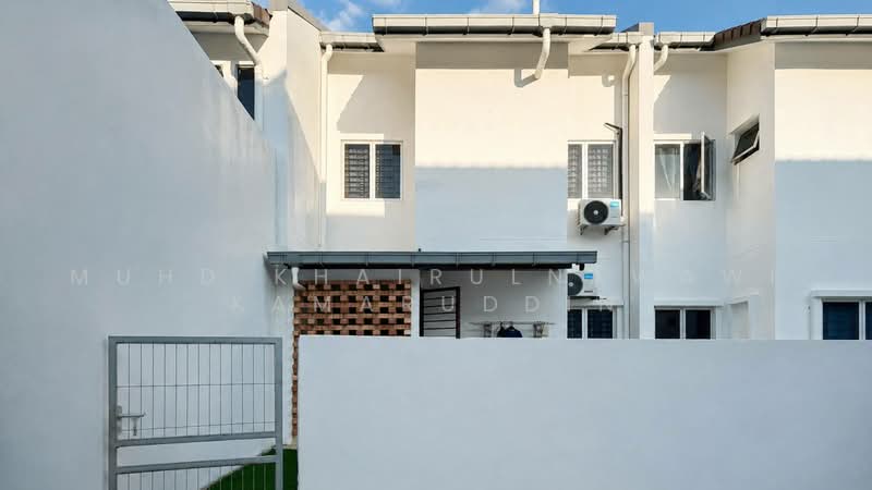 Rumah Teres untuk Dijual di Klang (Selangor) - Muhd Khairulnawawi Kamaruddin - Exterior - PropertyGuru.com.my