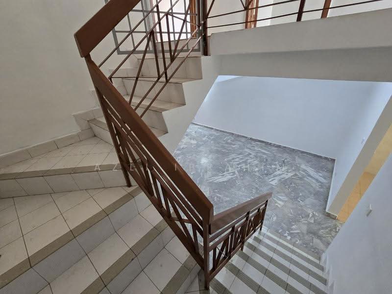 Rumah Teres 2-Tingkat untuk Dijual di Taman Desa Mewah (Semenyih) - Azli Ibrahim - Interior - PropertyGuru.com.my
