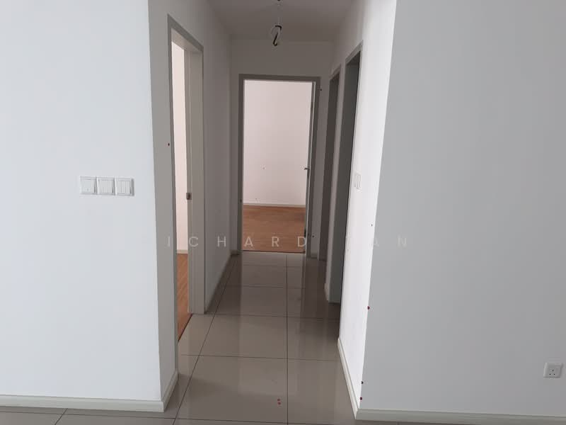 Service Residence for Sale at Jernih Residence - Richard Tan - Corridor - PropertyGuru.com.my