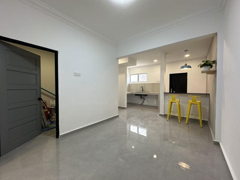 2-storey Terraced House for Sale in Bandar Mahkota Cheras (Cheras) - Michelle Siow - Kitchen - PropertyGuru.com.my