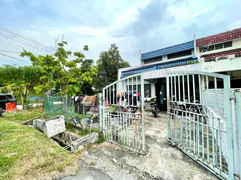 Rumah Teres 1-Tingkat untuk Dijual di Taman Cendana (Kajang) - Azli Ibrahim - Exterior - PropertyGuru.com.my