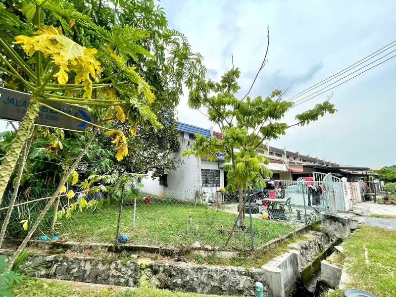 Rumah Teres 1-Tingkat untuk Dijual di Taman Cendana (Kajang) - Azli Ibrahim - Exterior - PropertyGuru.com.my
