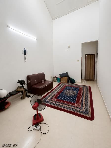 Rumah Teres 1-Tingkat untuk Dijual di Shah Alam (Selangor) - Jenson Low - Living Room - PropertyGuru.com.my