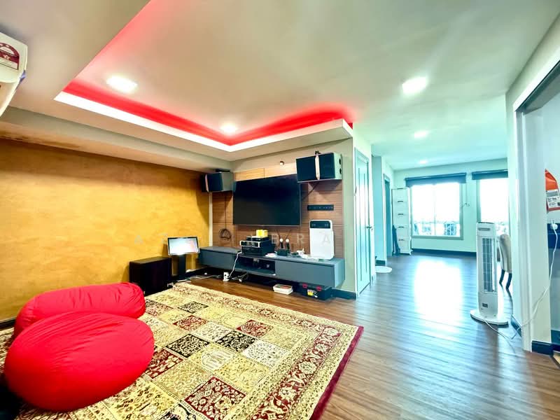 Semi-Detached House for Sale in Ukay Perdana (Ulu Kelang) - Azli Ibrahim - Living Room - PropertyGuru.com.my