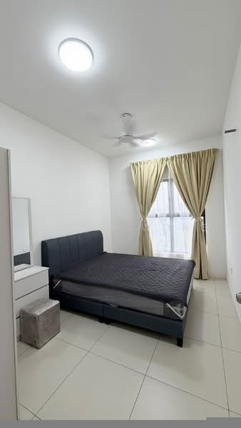 Kondominium untuk Disewa di Vierra Residence - Adrian Wong - Bedroom - PropertyGuru.com.my