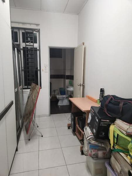 2-storey Terraced House for Sale in Taman JP Perdana (Johor Bahru) - Lewis Tai - Bathroom - PropertyGuru.com.my