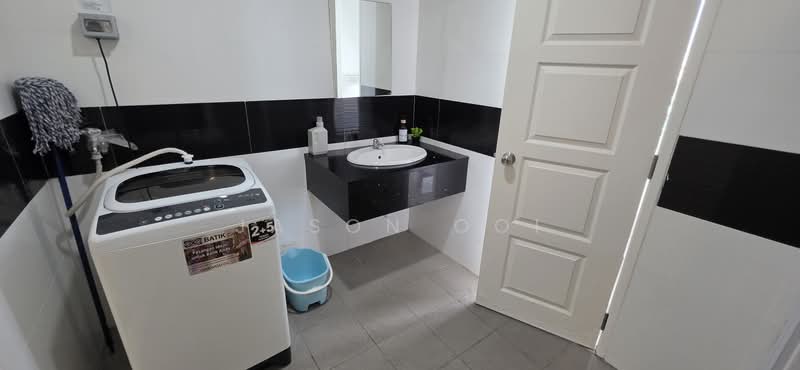 Condominium for Sale at Mansion One - Jason Ooi - Bathroom - PropertyGuru.com.my