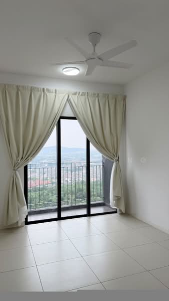 Kondominium untuk Disewa di Vierra Residence - Adrian Wong - Balcony - PropertyGuru.com.my