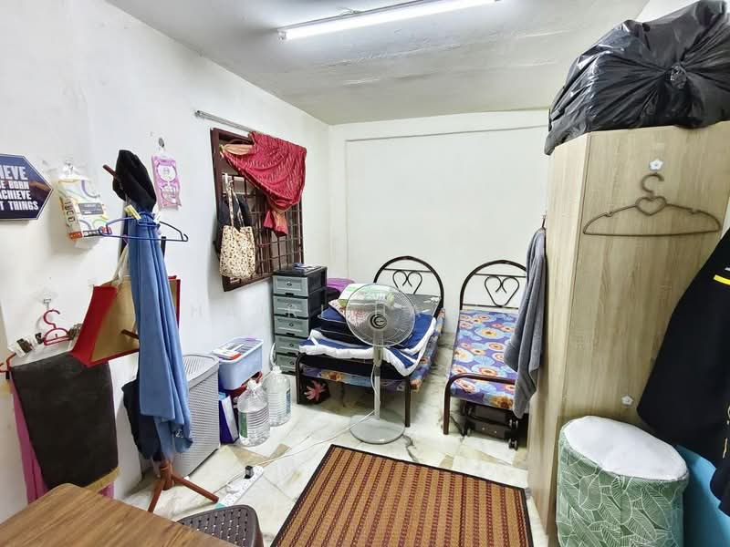 Rumah Flat untuk Dijual di Flat PKNS Section 7 - Hairi Halim - PropertyGuru.com.my