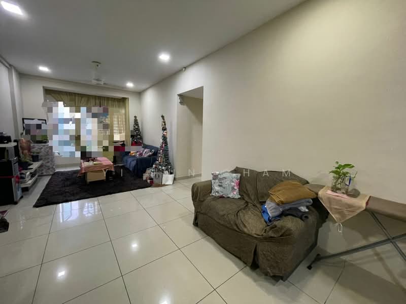Condominium for Sale at First Residence (Residensi Unggul) - Yi Jun Cham - Living Room - PropertyGuru.com.my