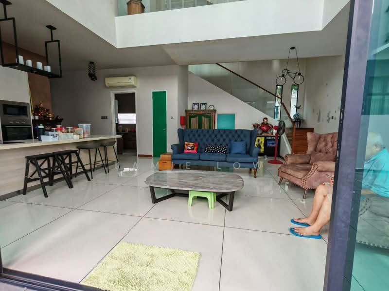 Bungalow House for Sale in Senibong (Permas Jaya) - Jamie Low - Living Room - PropertyGuru.com.my
