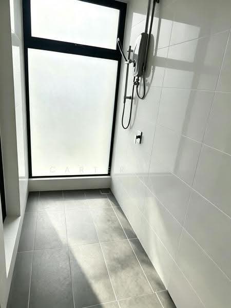 Kediaman Servis untuk Disewa di Southkey Mosaic - Carter Lee - Bathroom - PropertyGuru.com.my