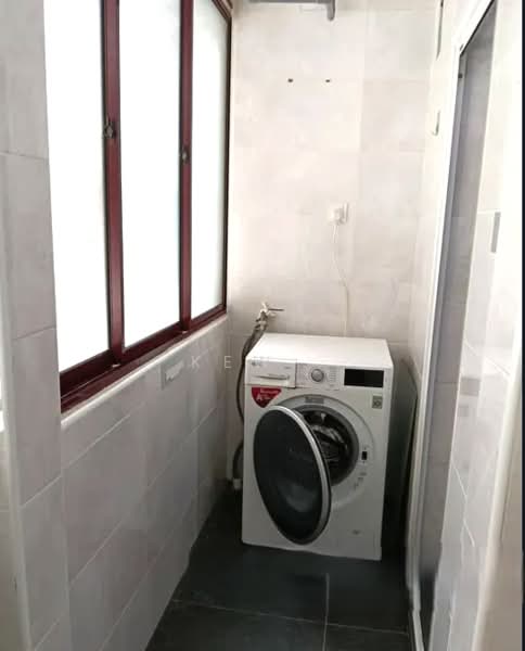 Flat for Rent at Indah Court Flat - Kew . - Balcony - PropertyGuru.com.my