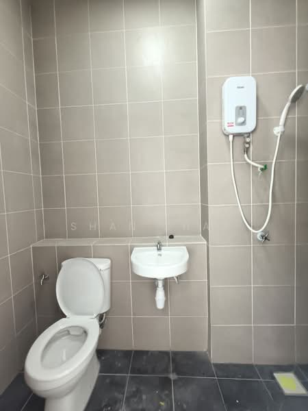 Pangsapuri untuk Dijual di Opal - Shan Shan - Bathroom - PropertyGuru.com.my