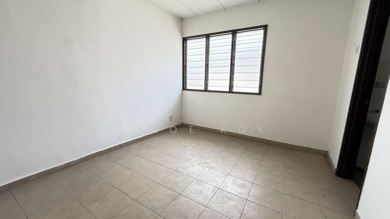 2-storey Terraced House for Sale in Alam Perdana (Puncak Alam) - Chloe Kok - PropertyGuru.com.my