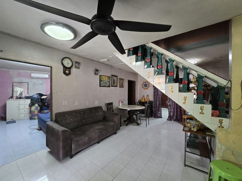 2-storey Terraced House for Sale in Seksyen 19 (Shah Alam) - Hairi Halim - PropertyGuru.com.my
