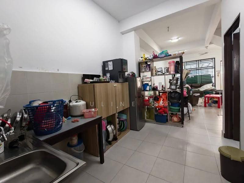 2-storey Terraced House for Sale in Taman Pulai Mutiara (Johor Bahru) - Pauline Ng - Kitchen - PropertyGuru.com.my