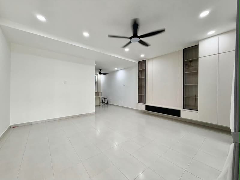 2-storey Terraced House for Sale in Mount Austin (Johor Bahru) - Pauline Ng - Living Room - PropertyGuru.com.my