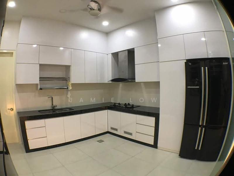 Bungalow House untuk Dijual di Taman Desa Tebrau (Tebrau) - Jamie Low - Kitchen - PropertyGuru.com.my