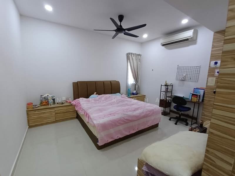 2-storey Terraced House for Sale in Taman Sierra Perdana (Masai) - Nathan Chan - Bedroom - PropertyGuru.com.my