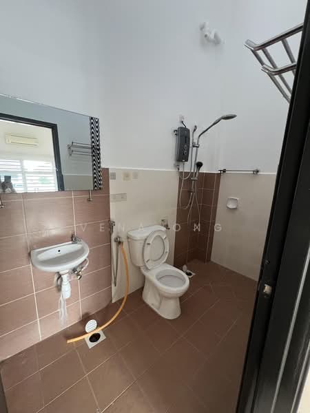 Rumah Berkembar untuk Dijual di Taman Jeram Perdana (Masjid Tanah) - Vena Ong - Bathroom - PropertyGuru.com.my